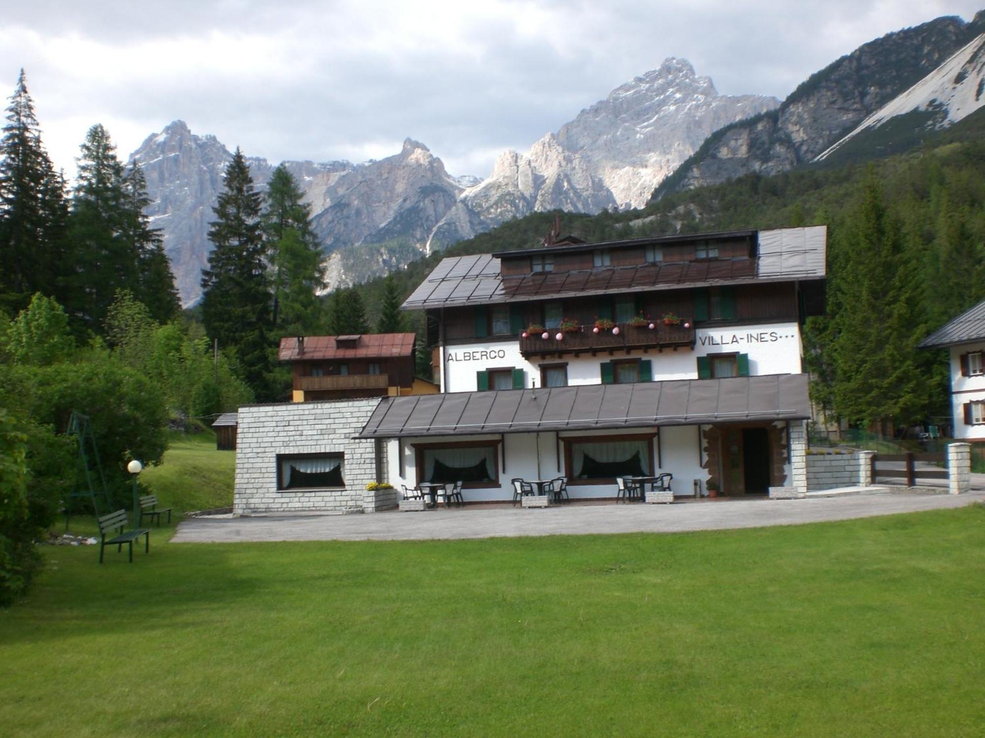 Hotel Villa Ines Borca di Cadore Dış mekan fotoğraf